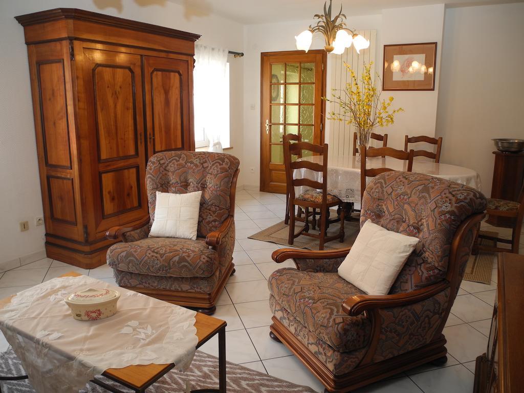 Au Pied Du Chateau Lichtenberg Phòng bức ảnh